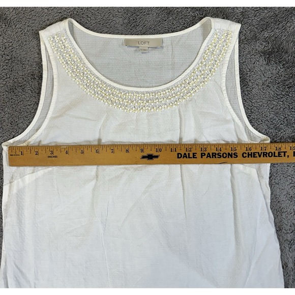 Loft Tank Top Womens Medium White Beaded Trim Casual Knit Lightweight Blouse - Picture 4 of 8